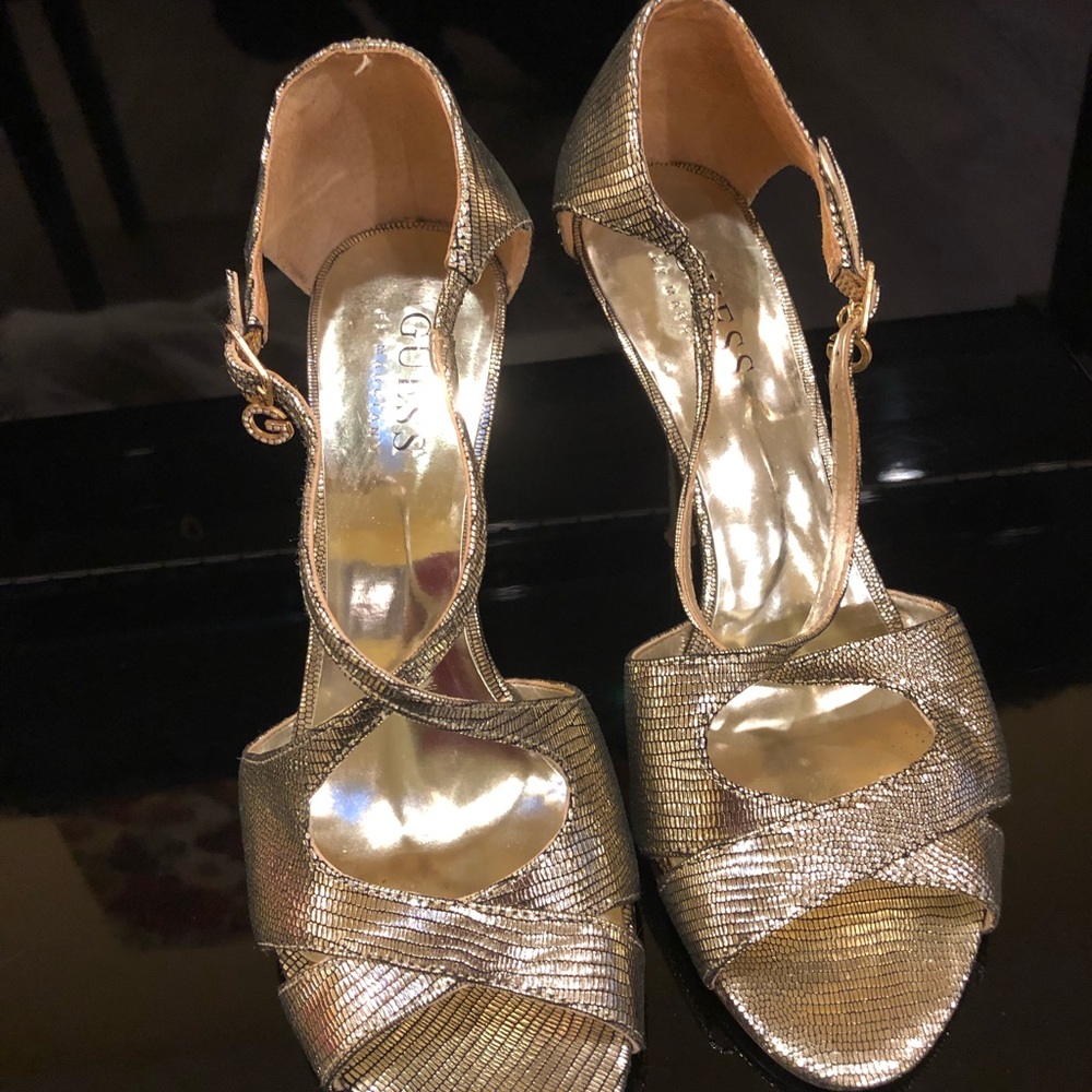 GUESS Party Silver Heels